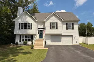13586 Darlenes Ct, Solomons, MD 20688 - Photo 1