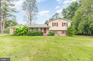 321 Sun Park Ln, Huntingtown, MD 20639 - Photo 1