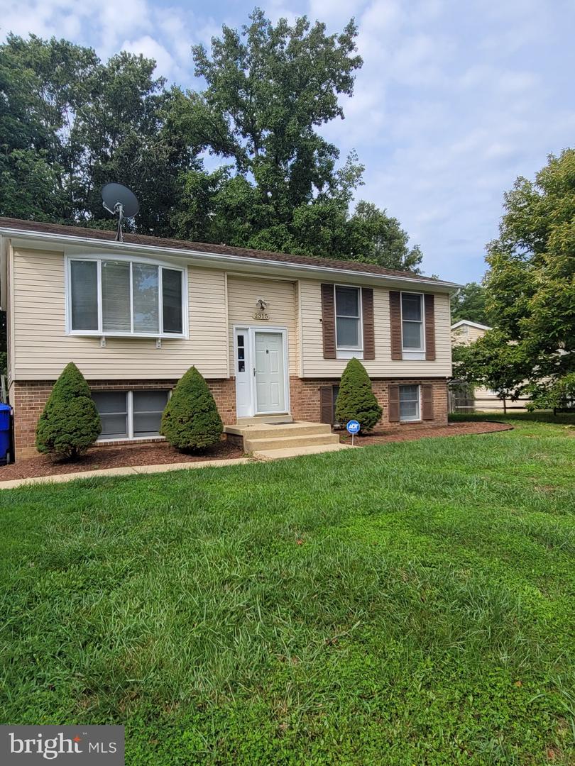 2315 Valley Oak Ct, Waldorf, MD 20601 - MLS MDCH2016114 - Coldwell Banker