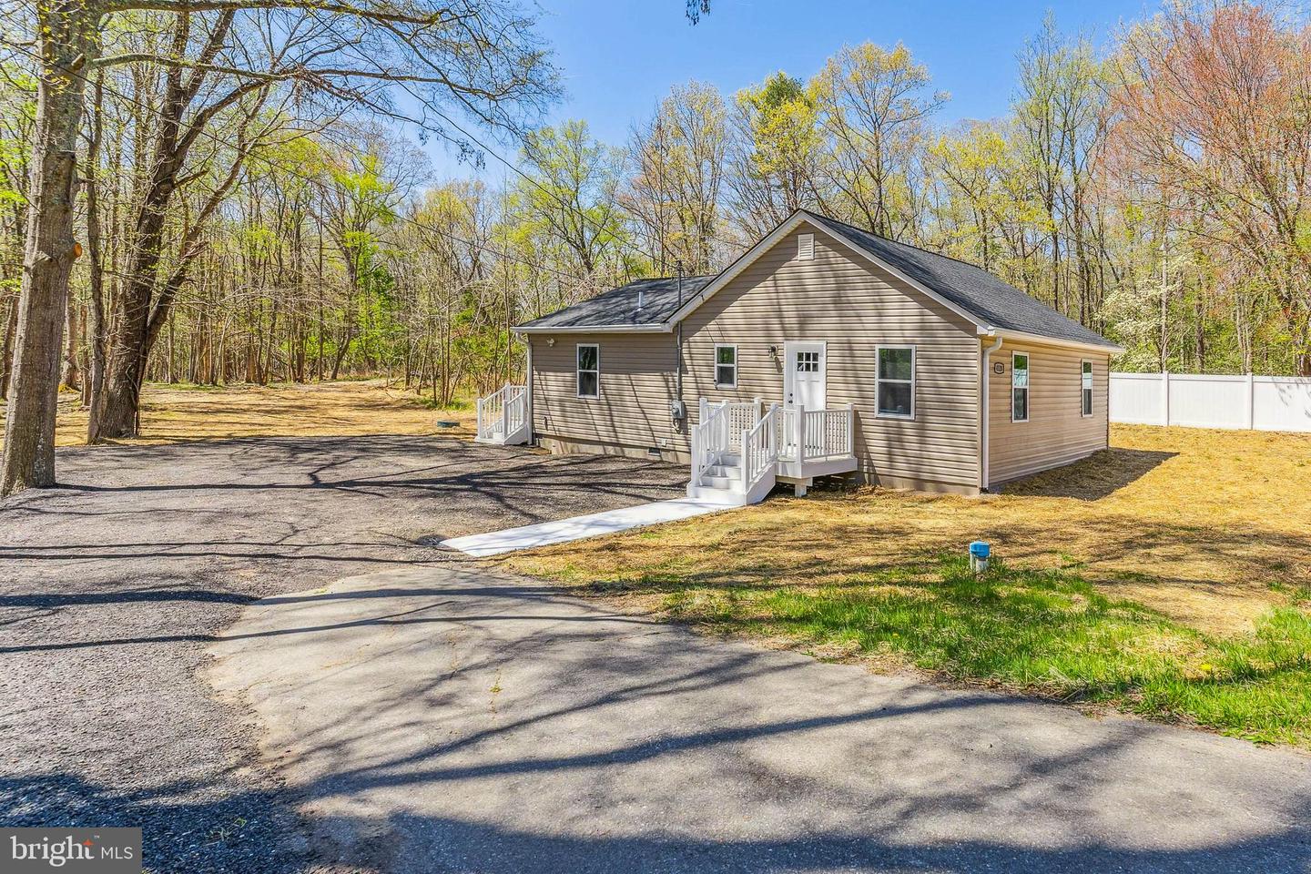 4520 Port Tobacco Rd, Nanjemoy, MD 20662 MLS MDCH2021890 Coldwell