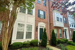 19 Steeplechase Dr, La Plata, MD 20646 - Photo 1