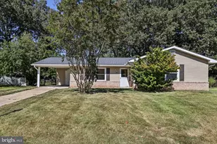 531 Garner Ave, Waldorf, MD 20602 - Photo 1