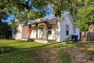 33 Poplar Ln, Indian Head, MD 20640 - Photo 1