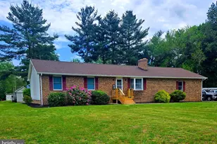 406 N Academy St, Greensboro, MD 21639 - Photo 1