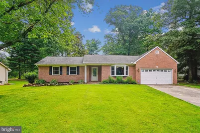 6122 Oak Hill Drive, Sykesville, MD 21784 - Photo 1