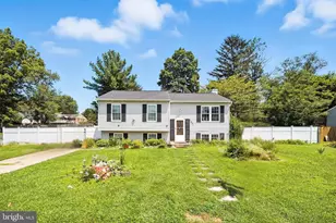 7431 Jennifer Way, Sykesville, MD 21784 - Photo 1