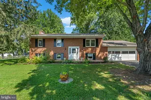 5305 Wendy Rd, Sykesville, MD 21784 - Photo 1