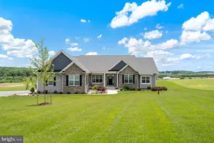 2607 Garstlynn Ct, New Windsor, MD 21776 - Photo 1