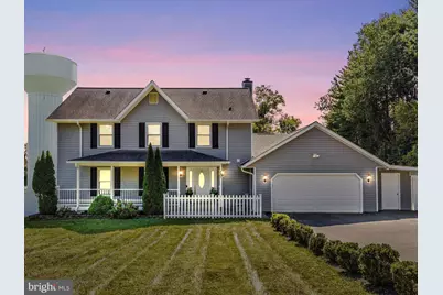 127 Dixon Lane, Sykesville, MD 21784 - Photo 1