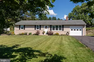 2324 Pin Oak Dr, Finksburg, MD 21048 - Photo 1