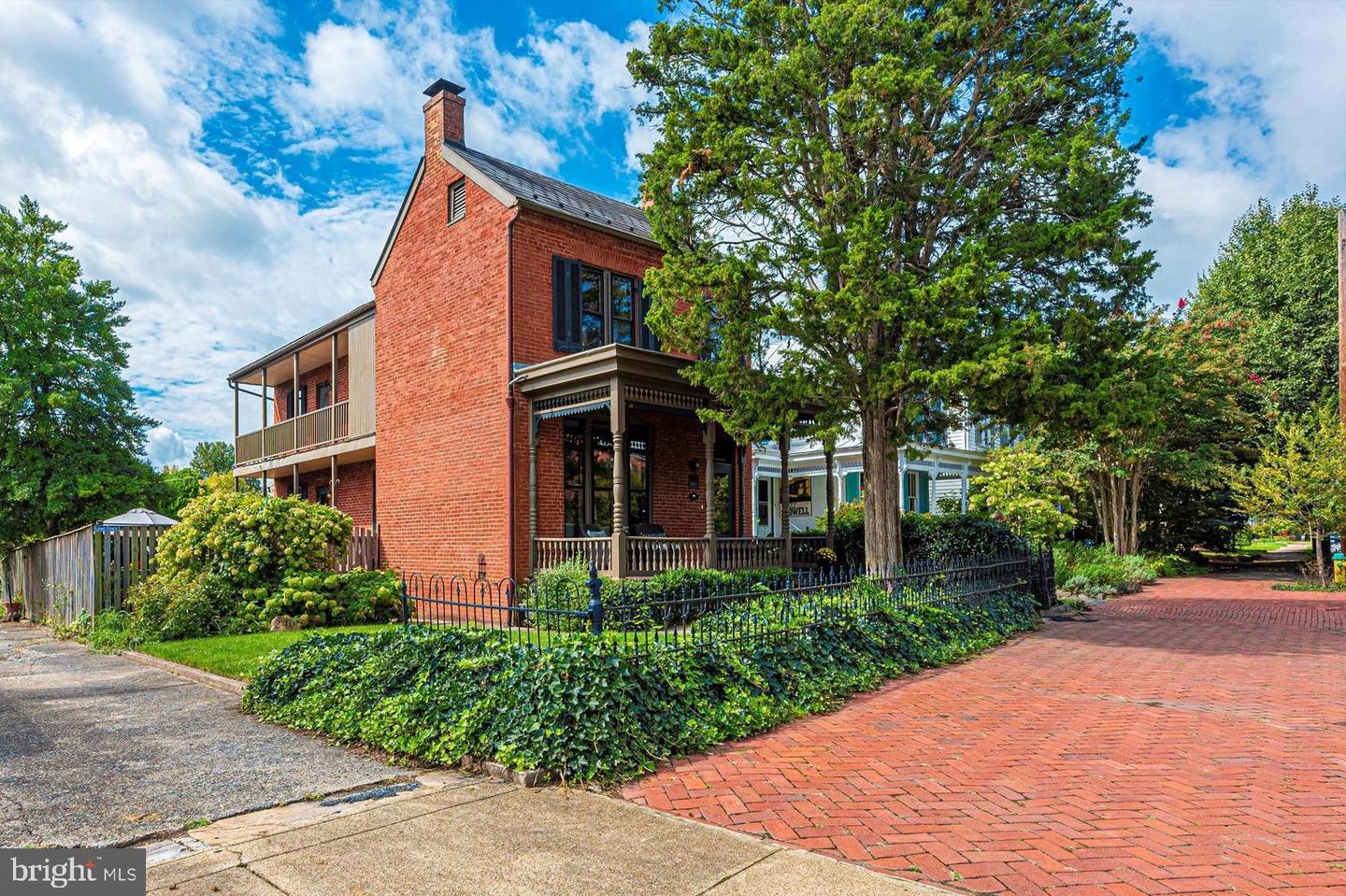 240 Dill Ave, Frederick, MD 21701 MLS MDFR2020146 Coldwell Banker