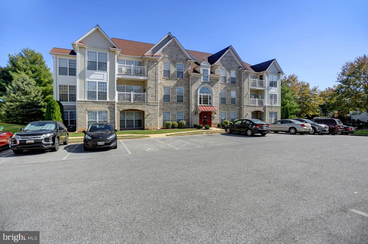 2503 Catoctin Ct #4 2B, Frederick, MD 21702 - MLS MDFR2026786 ...