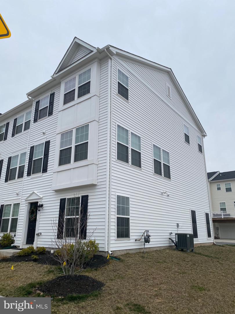 439 Pemberton Park Ln, Frederick, MD 21703 MLS MDFR2031812 Coldwell