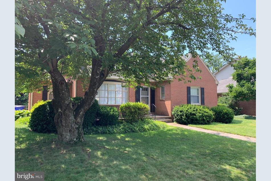 112 Fairview Ave, Frederick, MD 21701 MLS MDFR2033562 Coldwell Banker