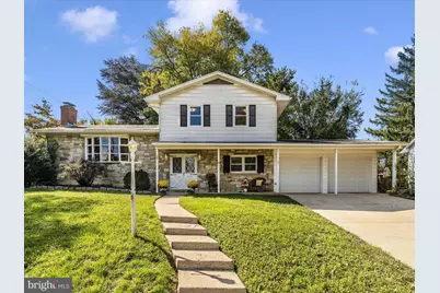 207 Meadowdale Lane, Frederick, MD 21702 - Photo 1