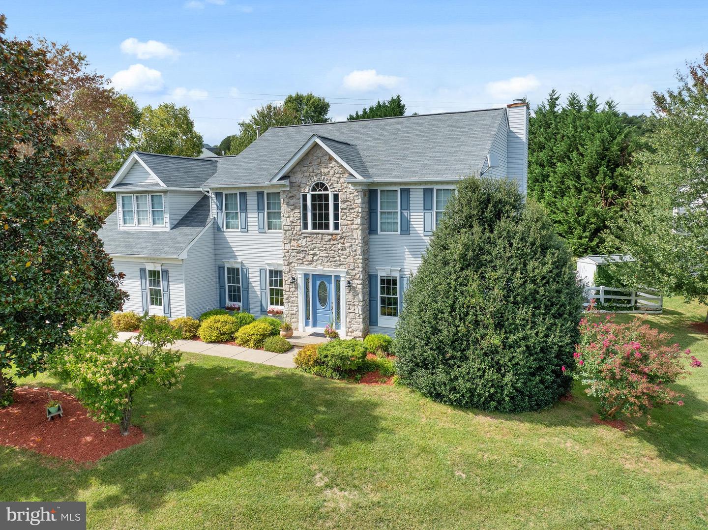 13700 Samhill Dr, Mount Airy, MD 21771 - MLS MDFR2054602 - Coldwell Banker