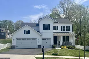 704 Kaplon Ct, Brunswick, MD 21716 - Photo 1