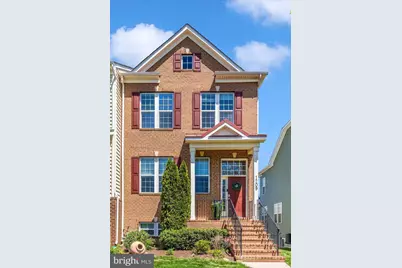 1209 Shenandoah Square N, Brunswick, MD 21716 - Photo 1