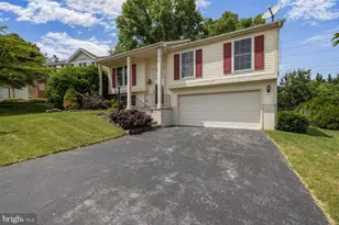 6402 Devonshire Ln, Frederick, MD 21703 - Photo 1