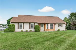 6908 Chokeberry Ct, Frederick, MD 21703 - Photo 1