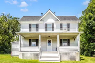 306 Hill St, Mount Airy, MD 21771 - Photo 1