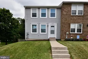 1730 Heather Ln, Frederick, MD 21702 - Photo 1