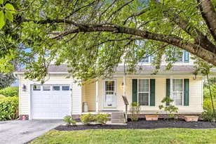 218 Albany Ave W, Walkersville, MD 21793 - Photo 1