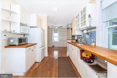 916 E B Street, Brunswick, MD 21716 - Photo 1