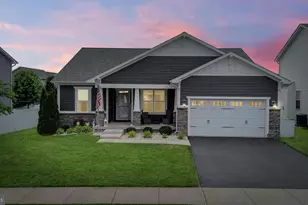 2017 Chamberlain Dr, Frederick, MD 21702 - Photo 1