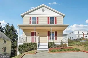 5 W D St, Brunswick, MD 21716 - Photo 1