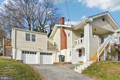 209 Locust Street, Frederick, MD 21703 - Photo 1