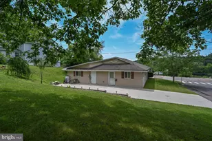 502 E Oak St, Oakland, MD 21550 - Photo 1