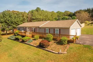 11 Sunset Dr, Oakland, MD 21550 - Photo 1