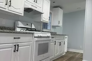 37 Pine St, Havre de Grace, MD 21078 - Photo 1