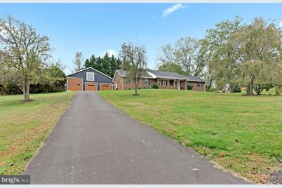 8448 Rolling Ridge Court - Photo 1