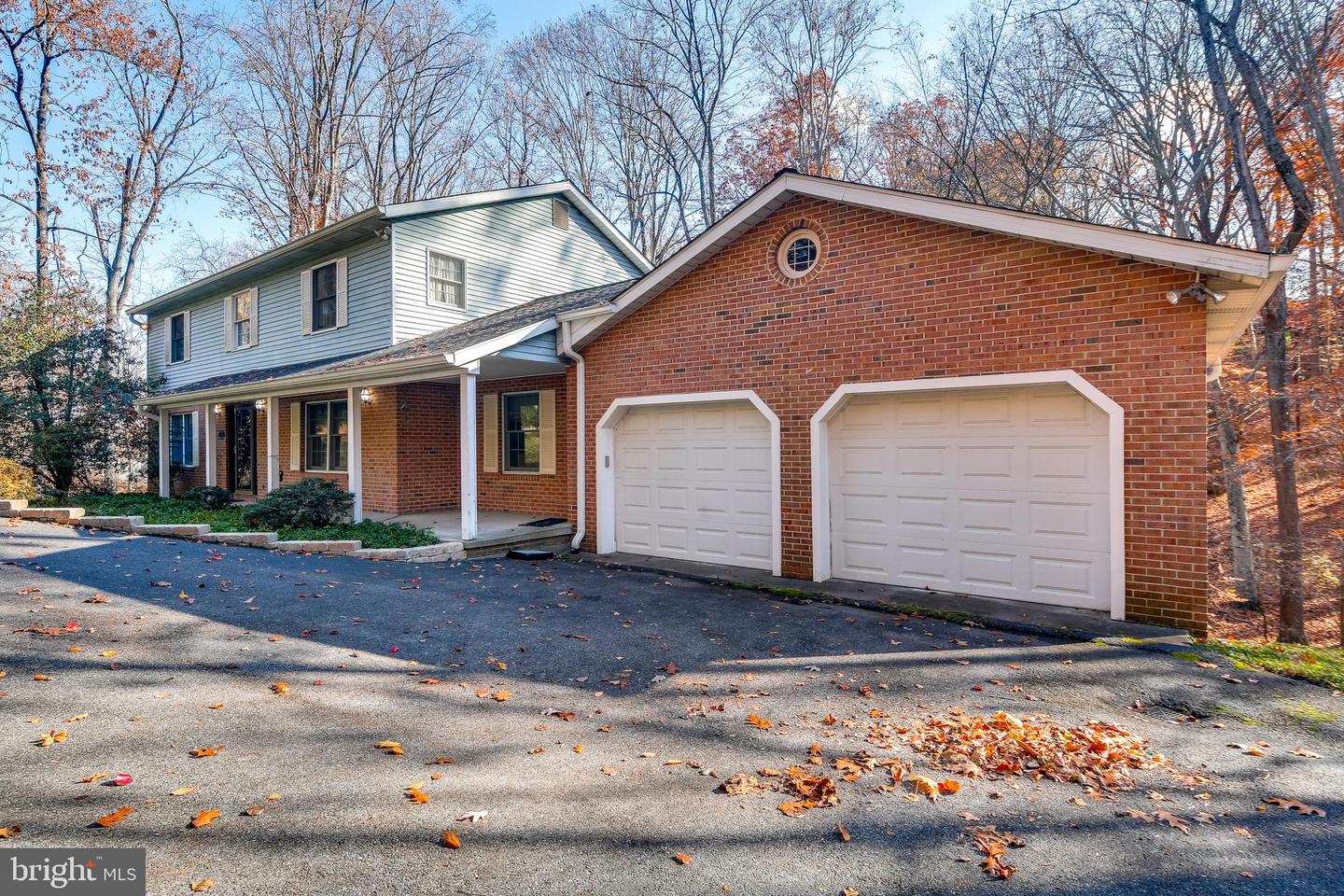 9045 Dunloggin Ct, Ellicott City, MD 21042 MLS MDHW2007298 Coldwell