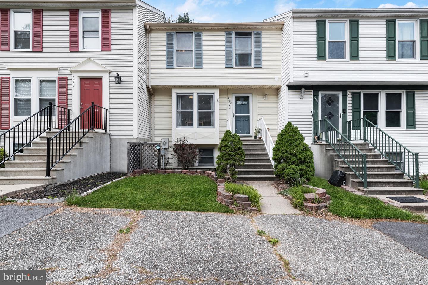 7868 Marioak Dr, Elkridge, MD 21075 MLS MDHW2027604 Coldwell Banker