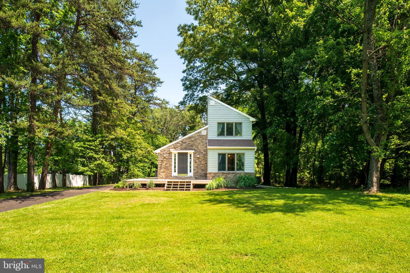 6007 Bauman Dr, Elkridge, MD 21075 MLS MDHW2027640 Coldwell Banker