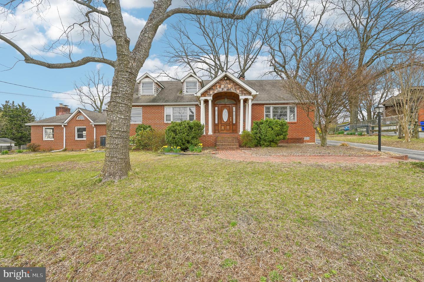 6165 Hanover Rd, Hanover, MD 21076 - MLS MDHW2051550 - Coldwell Banker