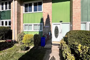 10305 Crimson Tree Ct, Columbia, MD 21044 - Photo 1