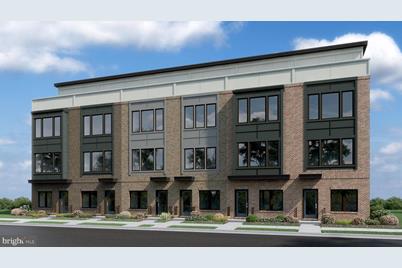 16136 Columbus Avenue - Photo 1