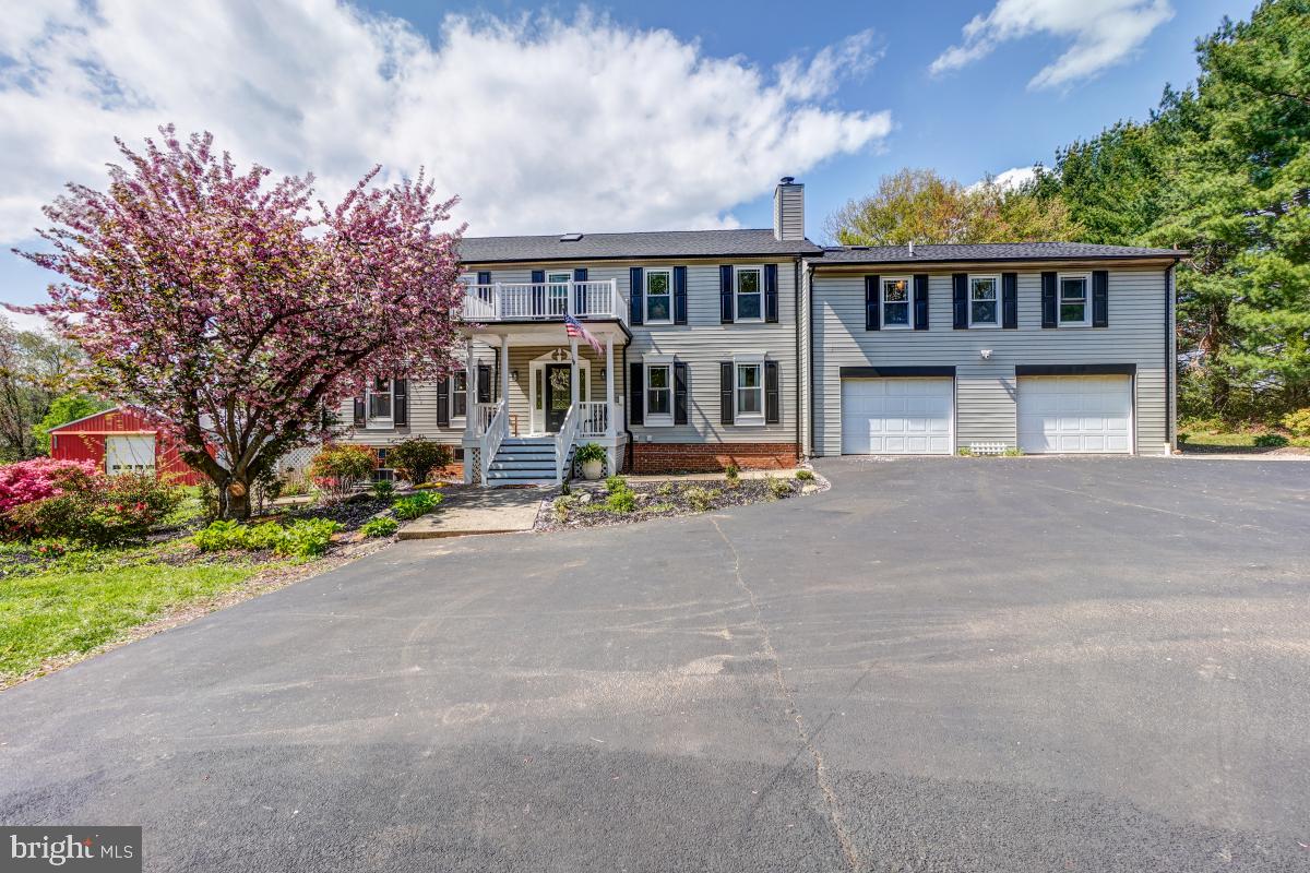 23520 Pocahontas Dr, Gaithersburg, MD 20882 MLS MDMC2045528 Coldwell Banker