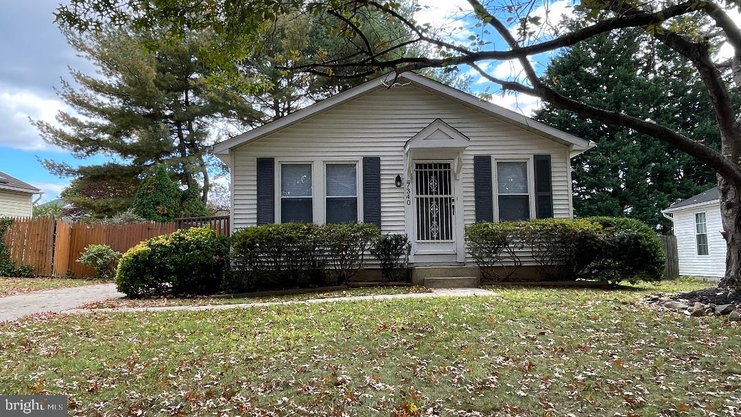 7340 Brenish Dr, Gaithersburg, MD 20879 MLS MDMC2073914 Coldwell Banker
