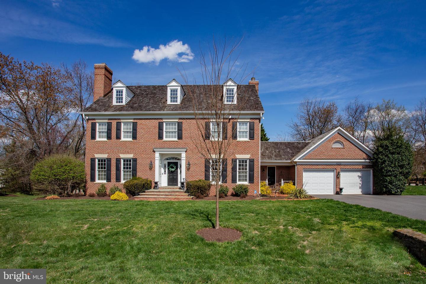 9235 Potomac School Dr, Potomac, MD 20854 MLS MDMC2087616 Coldwell