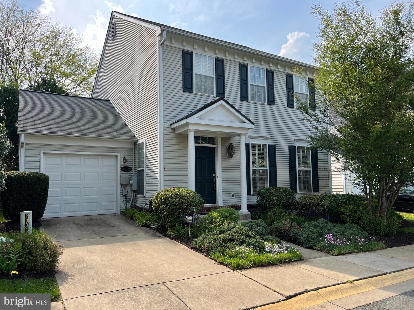 20321 Swallow Point Rd, Montgomery Village, MD 20886 MLS MDMC2091190