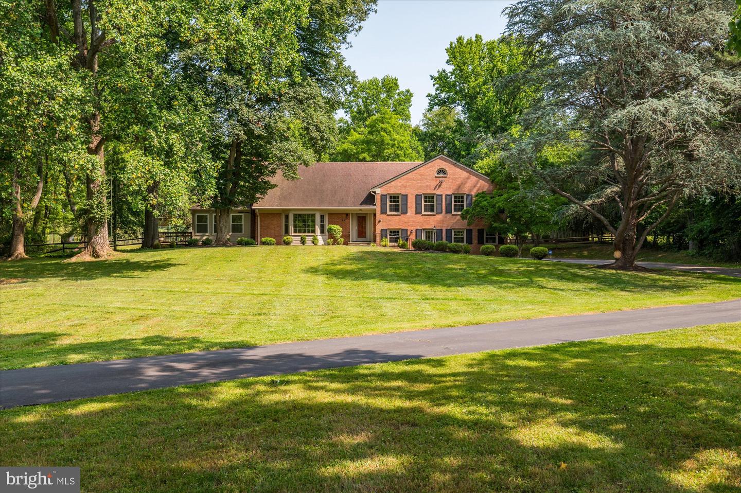 10120 Chapel Rd, Potomac, MD 20854 MLS MDMC2097128 Coldwell Banker