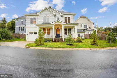 14 Vassar Circle, Glen Echo, MD 20812 - Photo 1