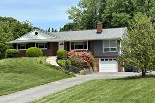 10113 Johns Dr, Damascus, MD 20872 - Photo 1