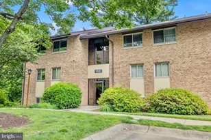 9920 Walker House Rd, Gaithersburg, MD 20886 - Photo 1