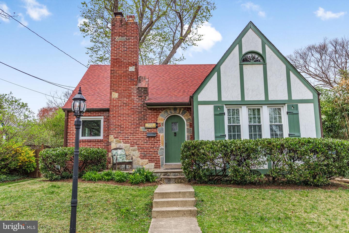 9505 Spring Green Blvdnull